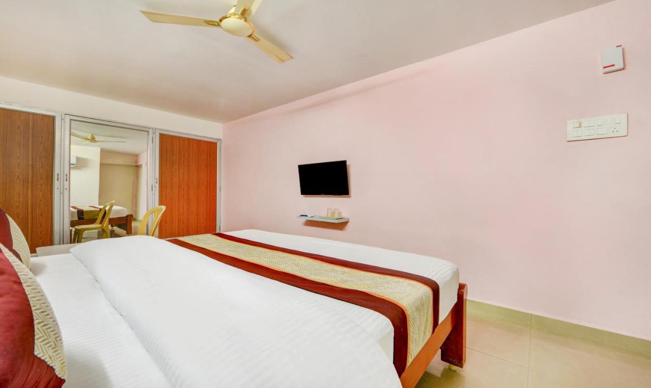 Hotel Sai Inn A/C Chennai Esterno foto